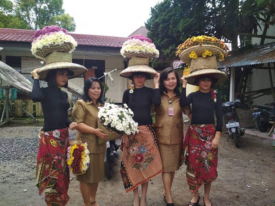 1080x600