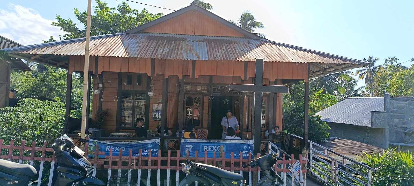 1080x600