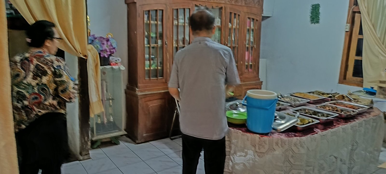 1080x600